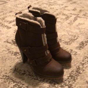 Heart Soul Sherpa lines boots